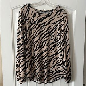 Zebra Print XL Long Sleeve Top